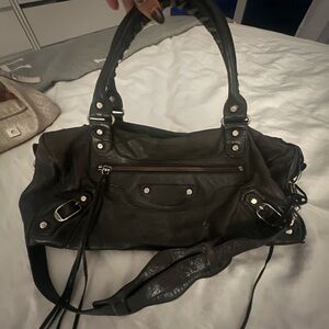 Authentic vintage Balenciaga twiggy city bag in black